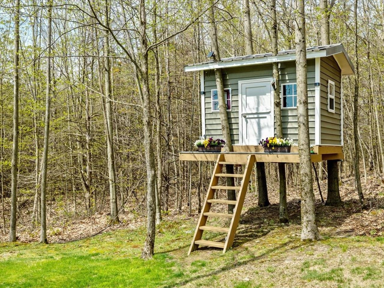 16 Sugarbush Road Milton, VT 05468 - Photo 56 of 60