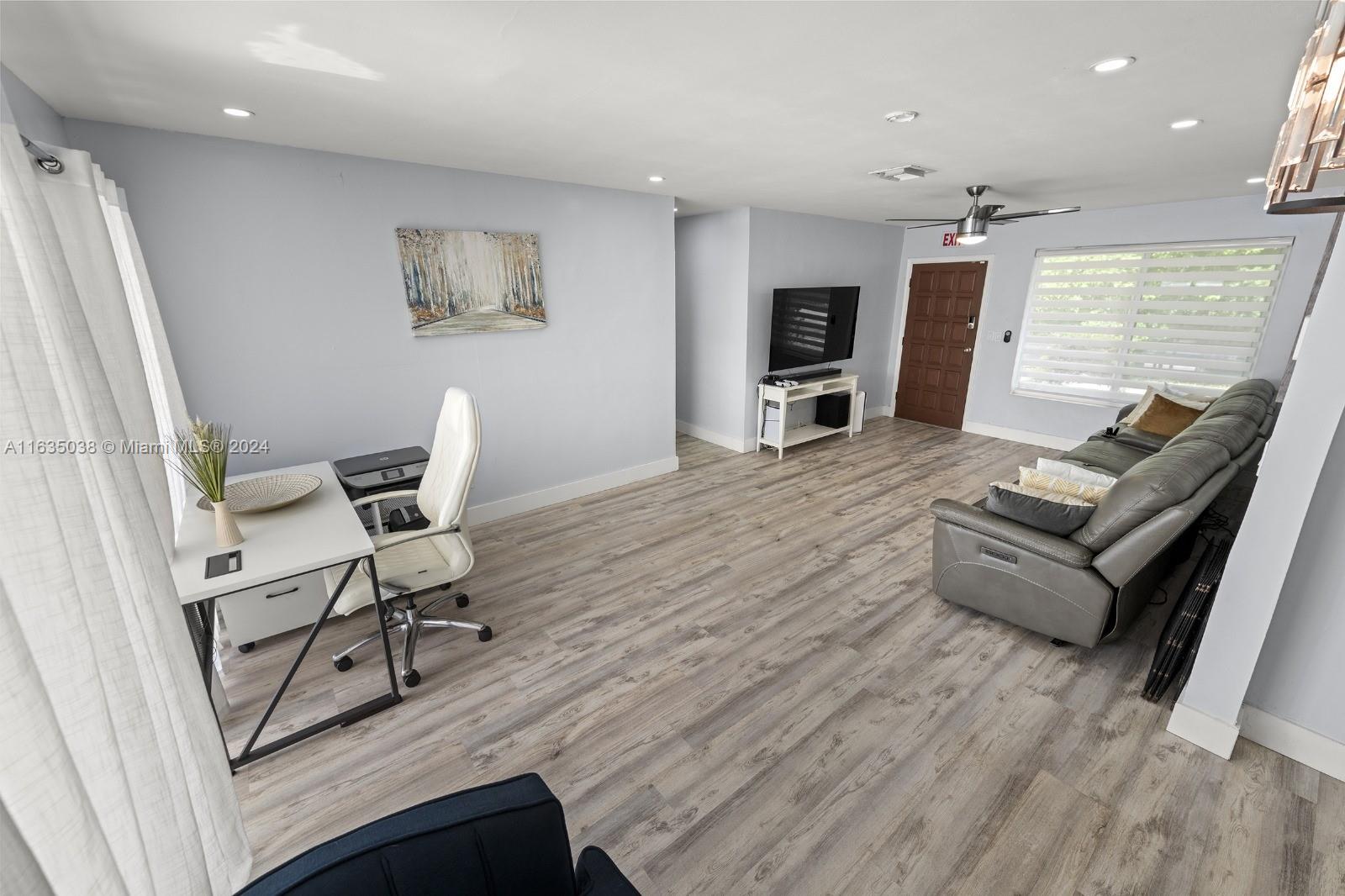 7190 Harding Street Hollywood, FL 33024 - Photo 17 of 26