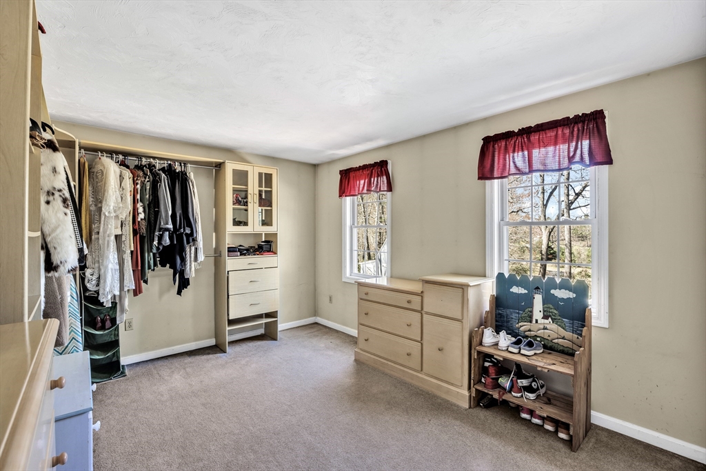 331 Braley Hill Road Rochester, MA 02770 - Photo 29 of 42
