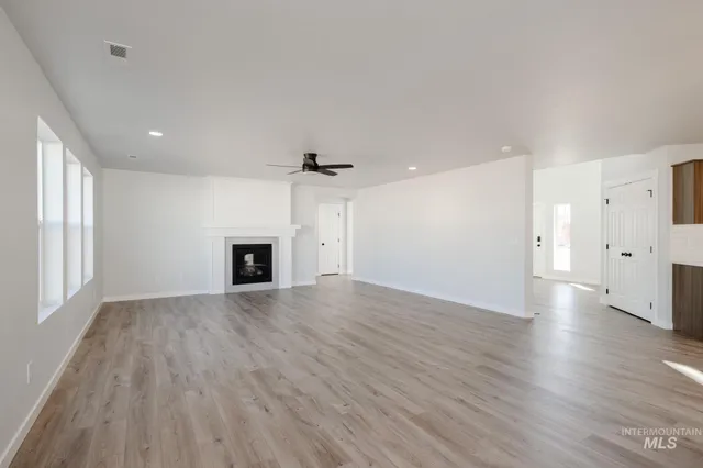 $599,990 | 18445 North Trumpet Lily Avenue, Nampa, ID 83687