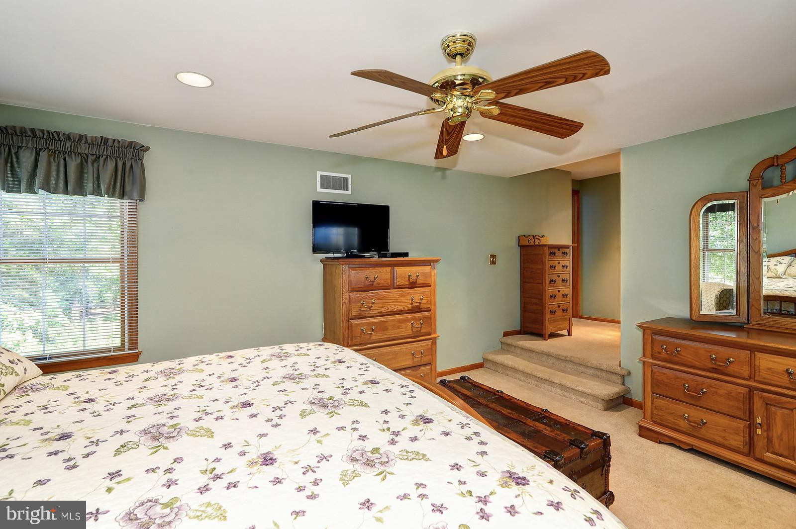 4 Azalea Way Hamilton, NJ 08690 - Photo 21 of 30 Master Bedroom