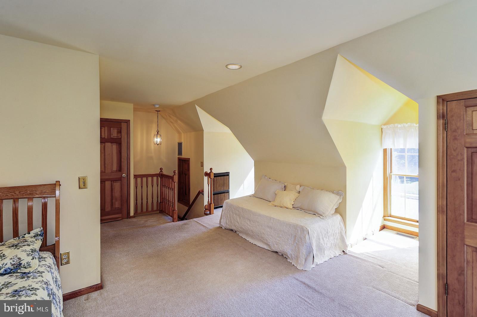 4 Azalea Way Hamilton, NJ 08690 - Photo 23 of 30 Private Access Through Back Staircase