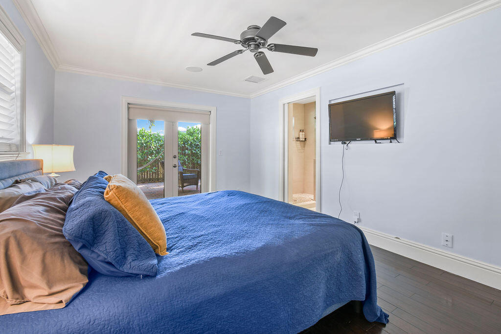 116 Windsor Road East Jupiter, FL 33469 - Photo 9 of 25 Primary Suite