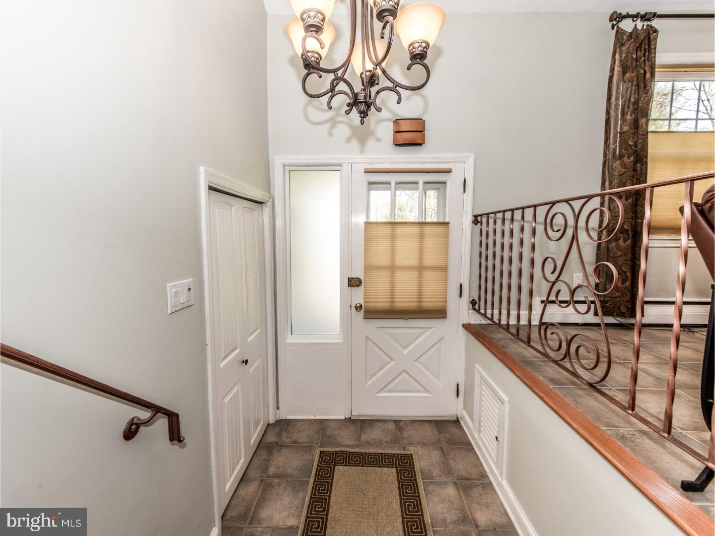 406 Longfield Road Glenside, PA 19038 - Photo 3 of 24 Foyer