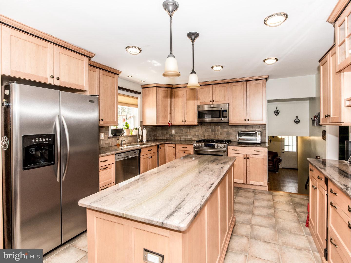 406 Longfield Road Glenside, PA 19038 - Photo 8 of 24 Kitchen