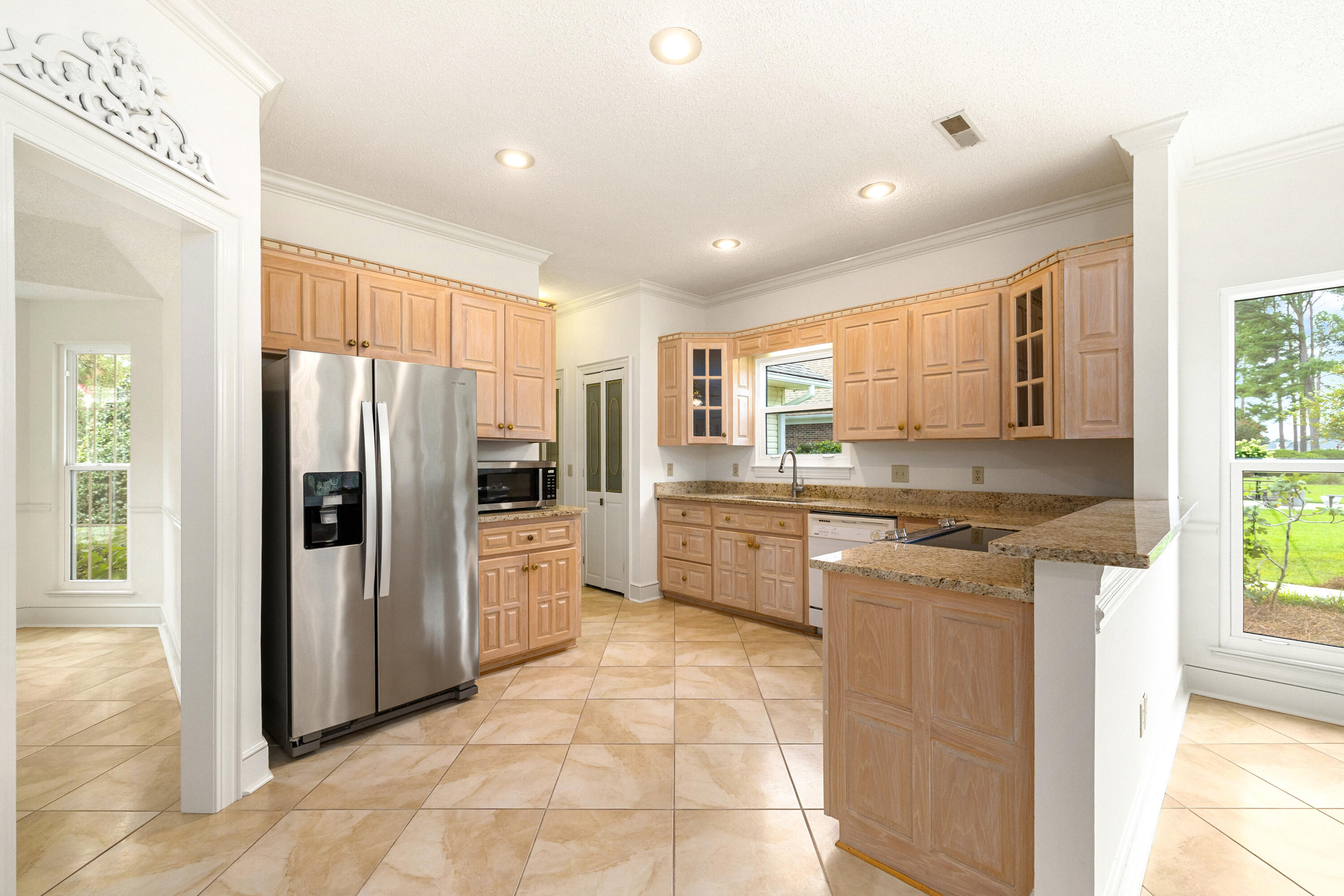 245 Plantation Drive Manning, SC 29102 - Photo 12 of 62 KITCHEN