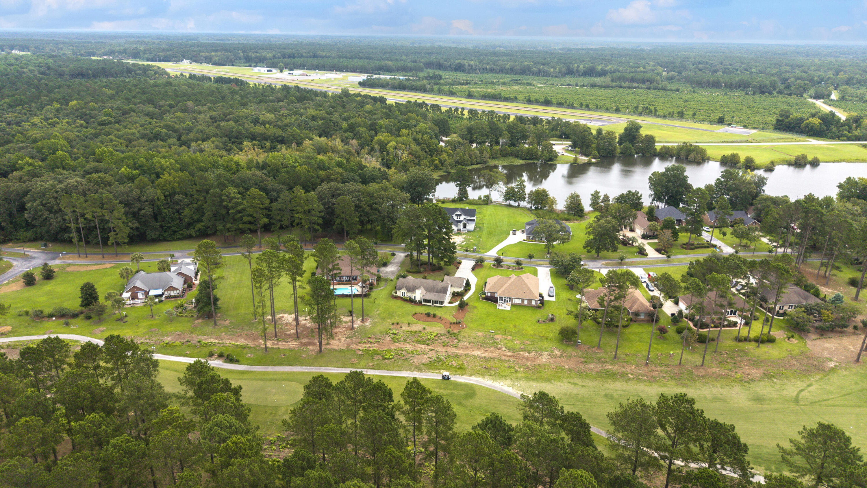 245 Plantation Drive Manning, SC 29102 - Photo 42 of 62 AERIAL