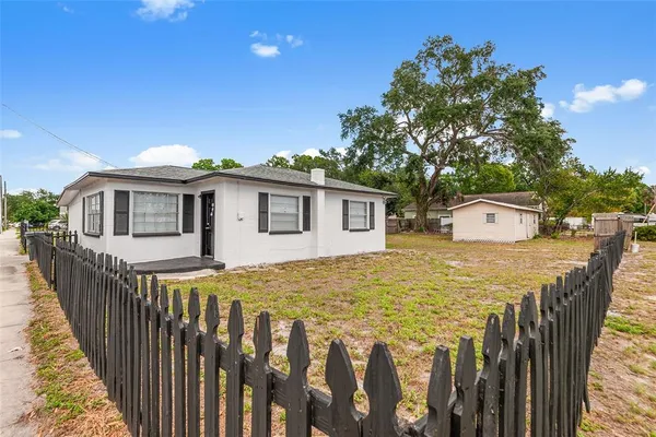 $2,475 | 201 North Himes Avenue, Tampa, FL 33609