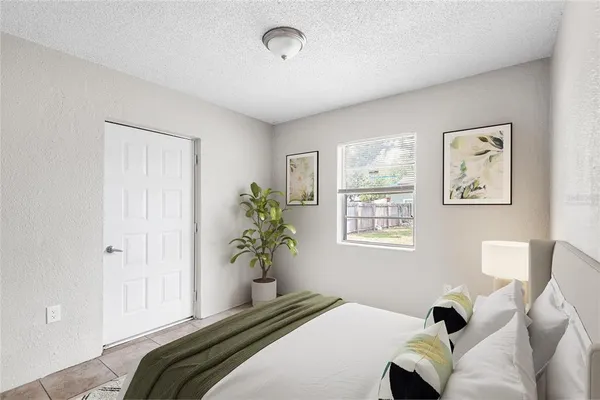 $2,475 | 201 North Himes Avenue, Tampa, FL 33609