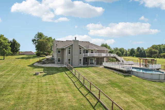 $749,000 | N5139 Granville Court, Sugar Creek, WI 53121