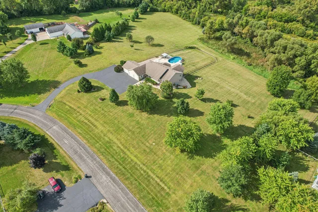 $749,000 | N5139 Granville Court, Sugar Creek, WI 53121