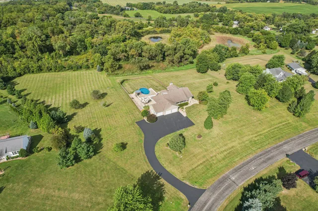 $749,000 | N5139 Granville Court, Sugar Creek, WI 53121
