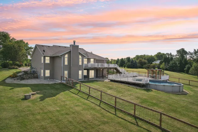 $749,000 | N5139 Granville Court, Sugar Creek, WI 53121