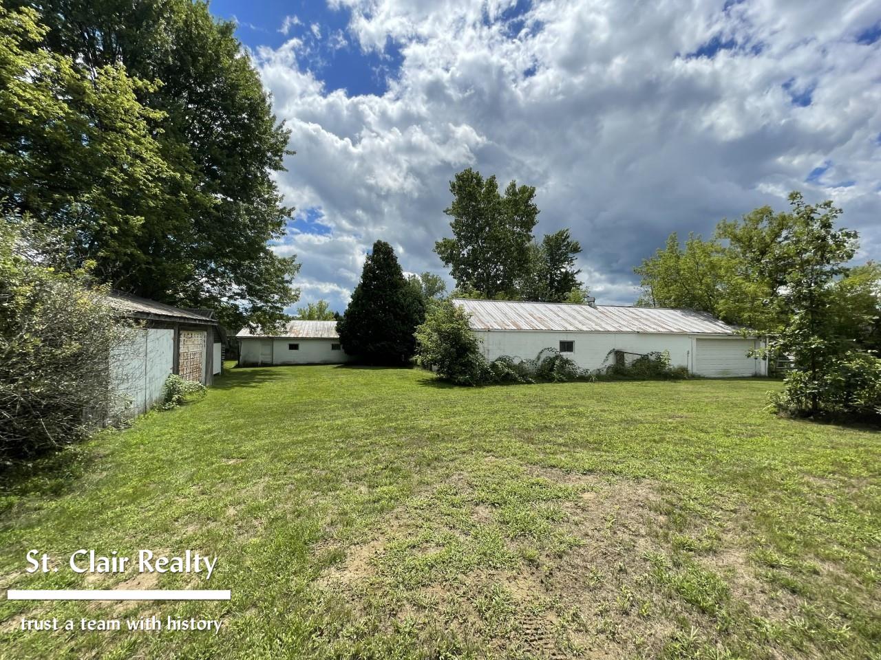 6831 Trumble Road St. Clair, MI 48079 - Photo 18 of 21 50087987-17.JPG