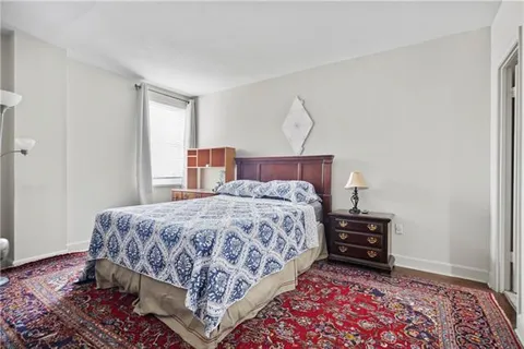 $175,000 | 1205 St Charles Avenue, Unit 611, New Orleans, LA 70130