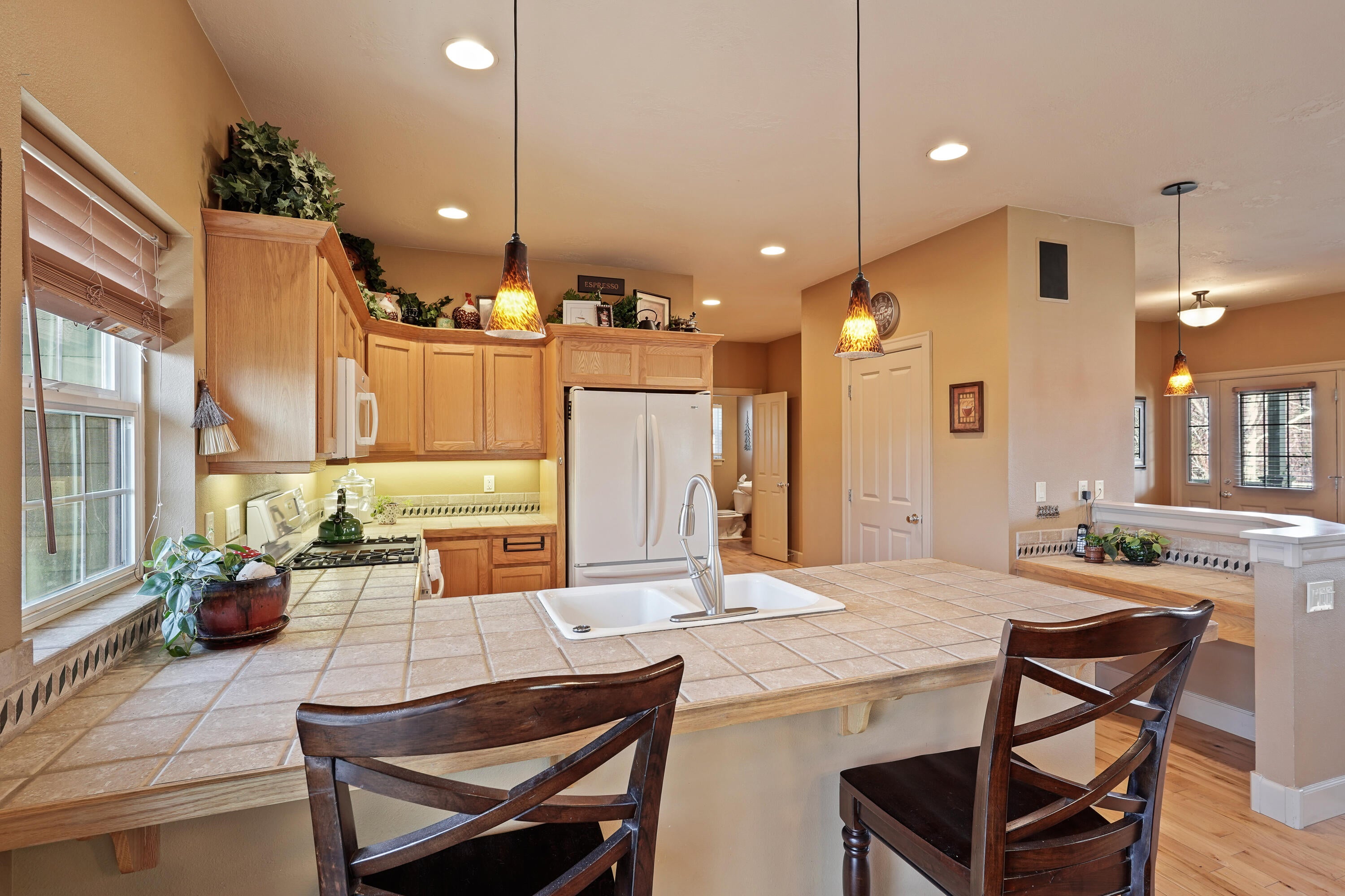 3417 Northeast Wild Rivers Loop Bend, OR 97701 - Photo 11 of 30 DSC09833