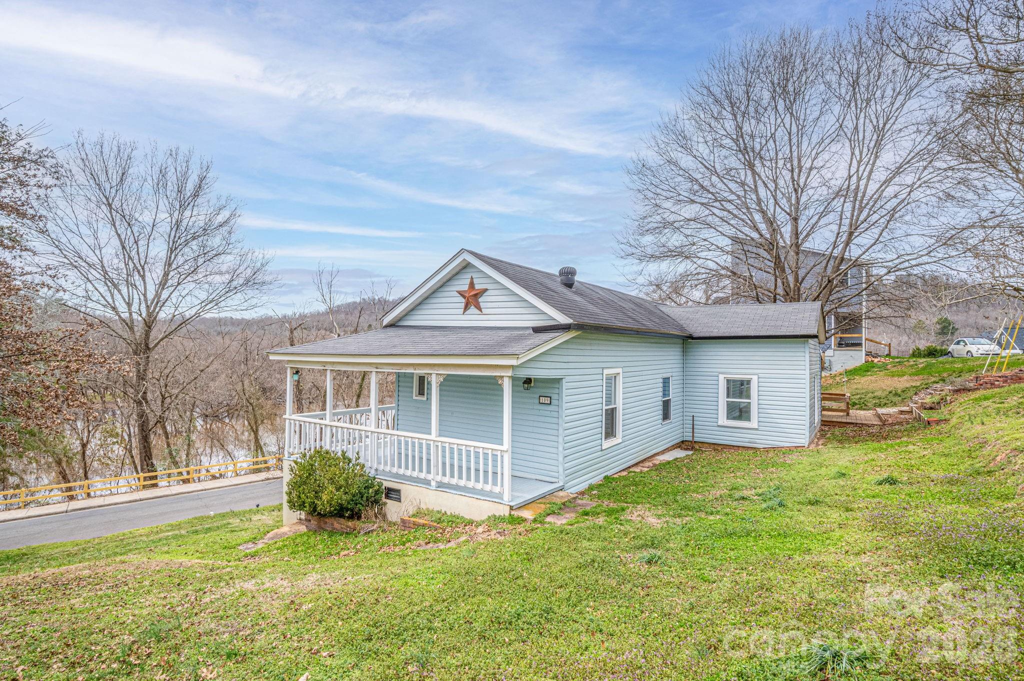 109 Riverside Drive Cramerton, NC 28032 - Photo 1 of 43