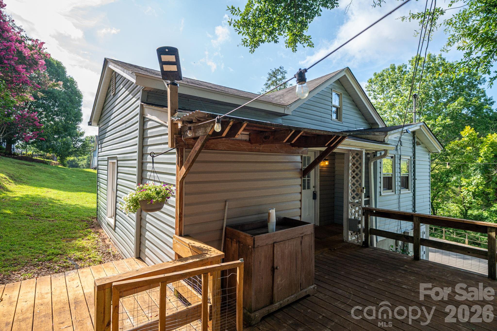 109 Riverside Drive Cramerton, NC 28032 - Photo 32 of 43