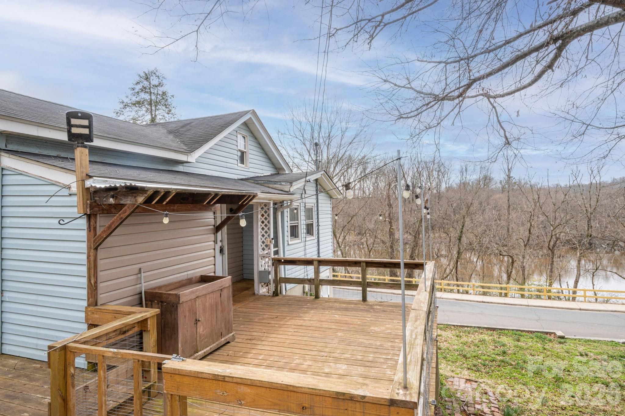 109 Riverside Drive Cramerton, NC 28032 - Photo 5 of 43