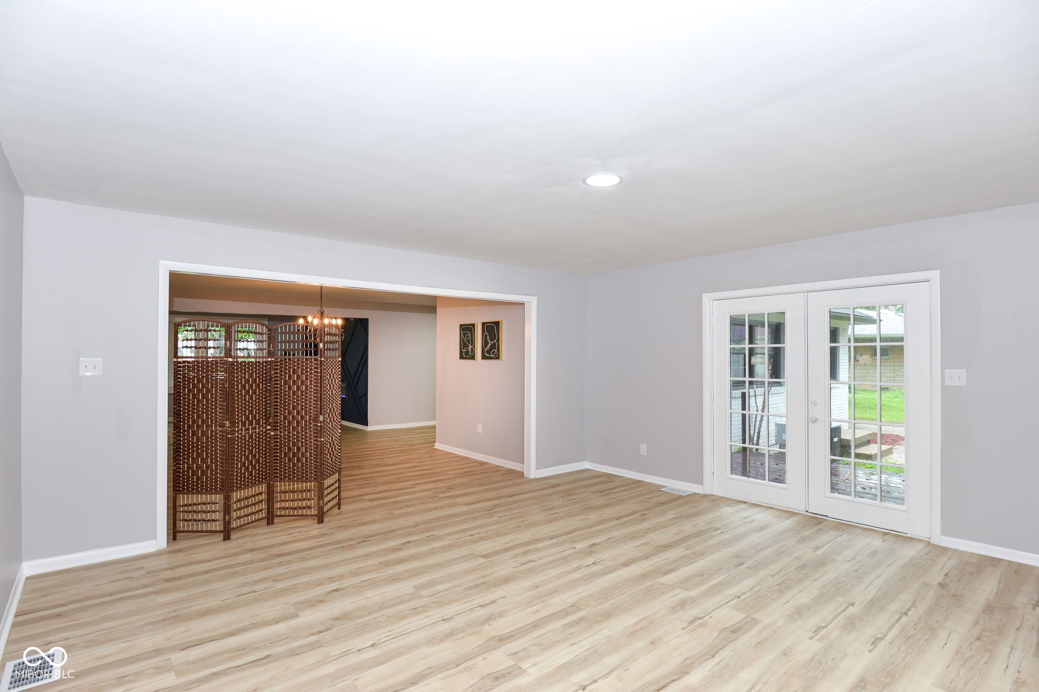 4813 East Thompson Road Indianapolis, IN 46237 - Photo 10 of 38 Gallery Image 10
