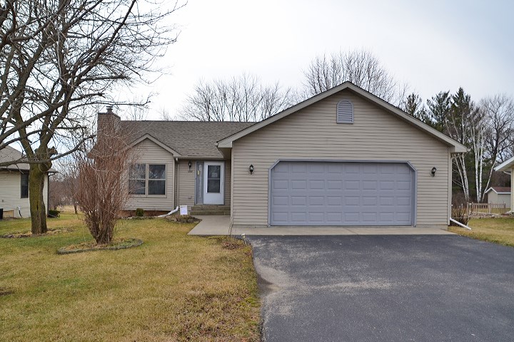 1295 Lake Summerset Road Lake Summerset, IL 61019 - Photo 2 of 13 Gallery Image 2