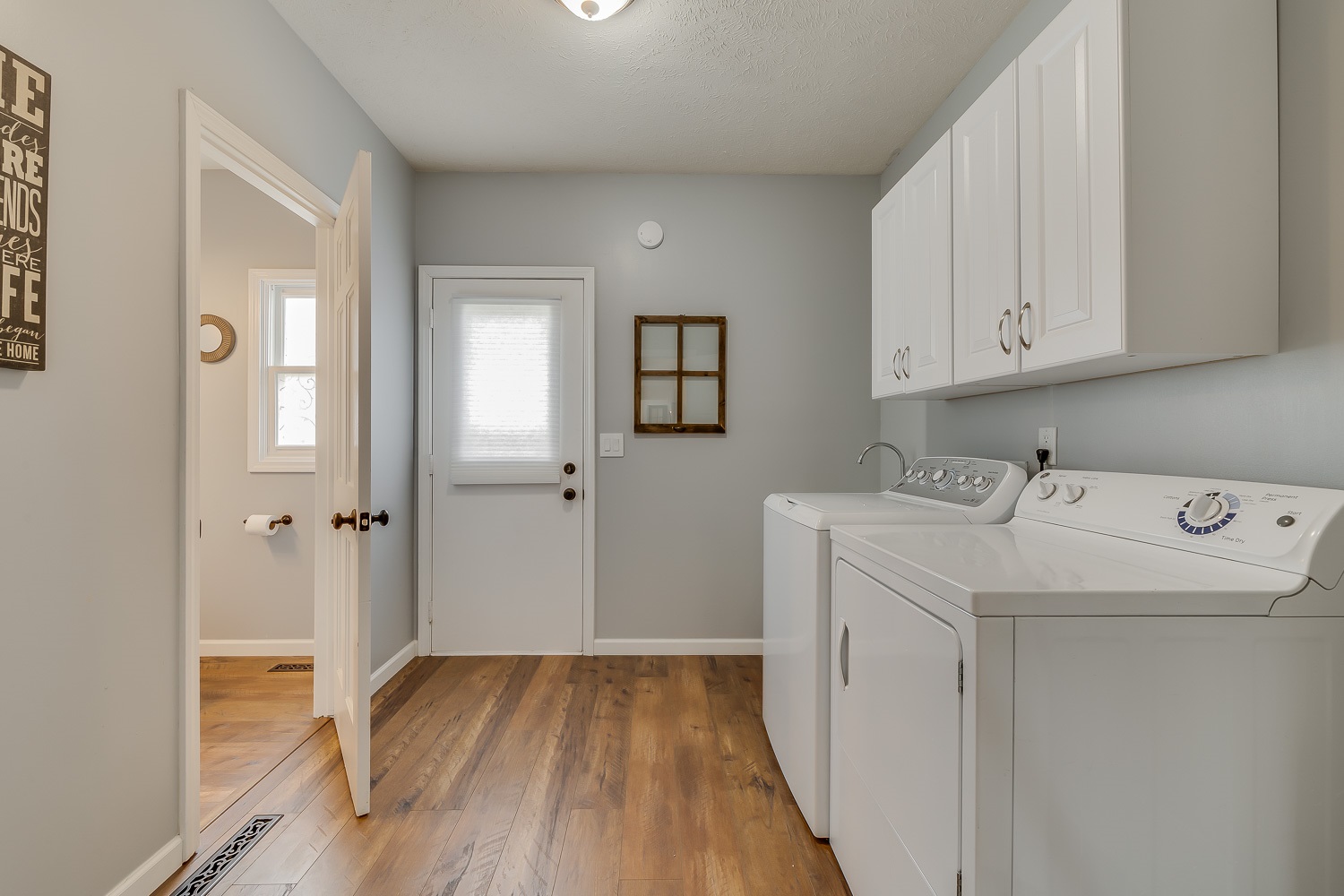 15560 Hunting Ridge Trail Granger, IN 46530 - Photo 22 of 33 Gallery Image 22