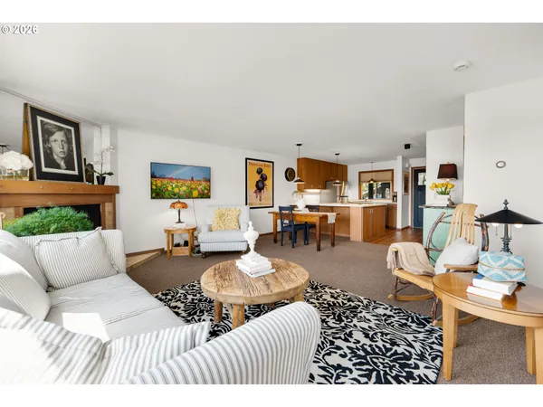 $749,000 | 353 North Breaker Point Drive, Unit 353, Cannon Beach, OR 97110