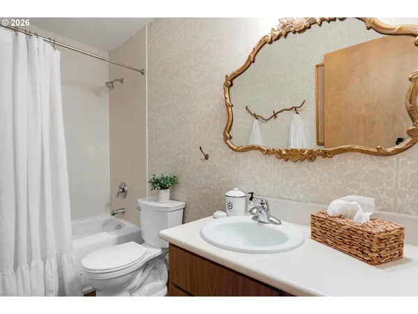 $749,000 | 353 North Breaker Point Drive, Unit 353, Cannon Beach, OR 97110