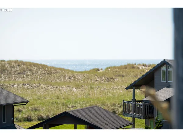 $749,000 | 353 North Breaker Point Drive, Unit 353, Cannon Beach, OR 97110