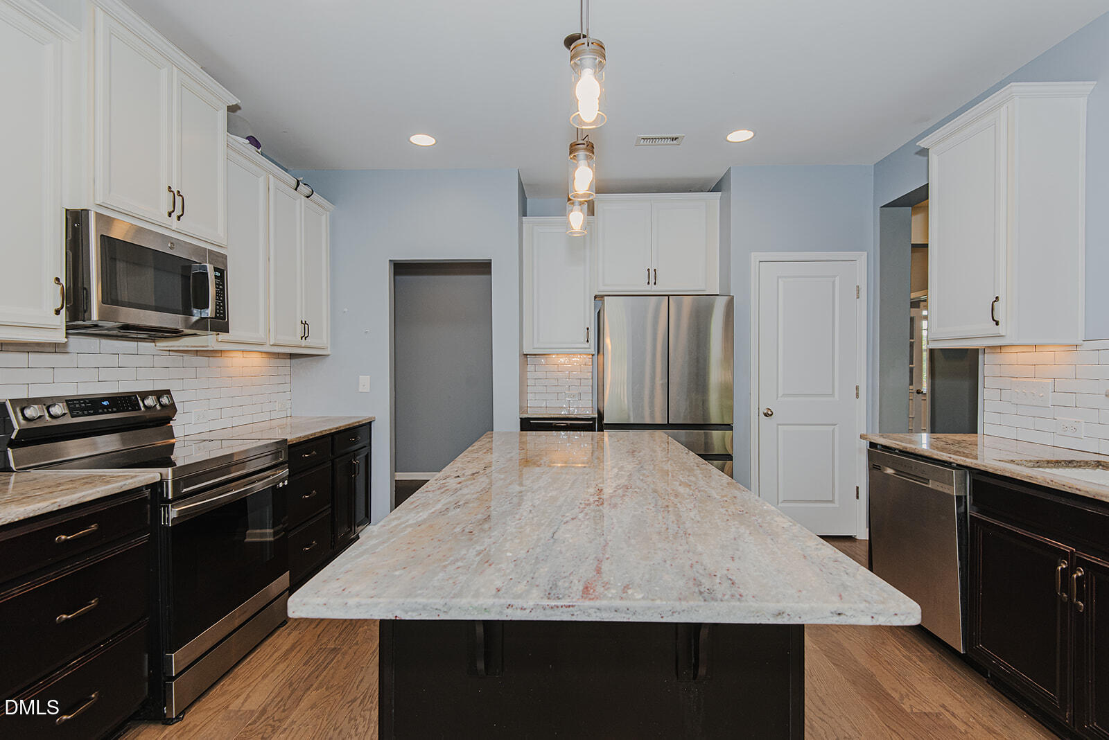 523 Botan Way Hillsborough, NC 27278 - Photo 5 of 54 _MGP3061