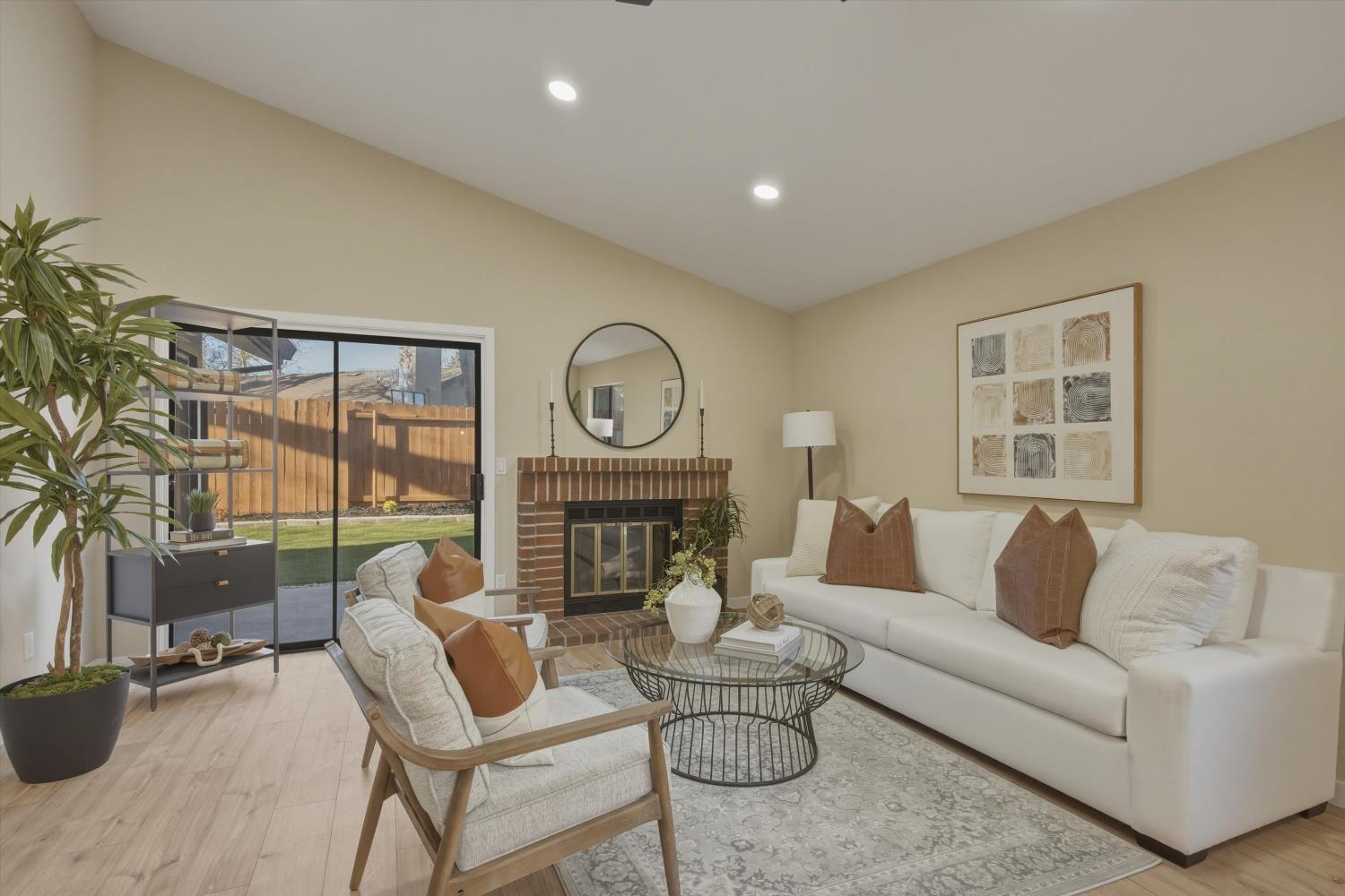 3609 Rio Pacifica Way Sacramento, CA 95834 - Photo 5 of 23