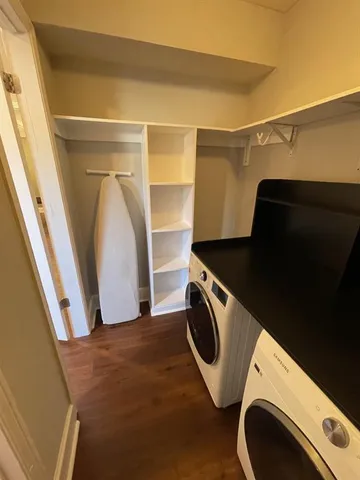 a view of walk in closet