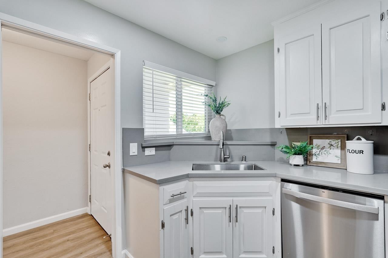 7593 Normandy Way Cupertino, CA 95014 - Photo 11 of 32