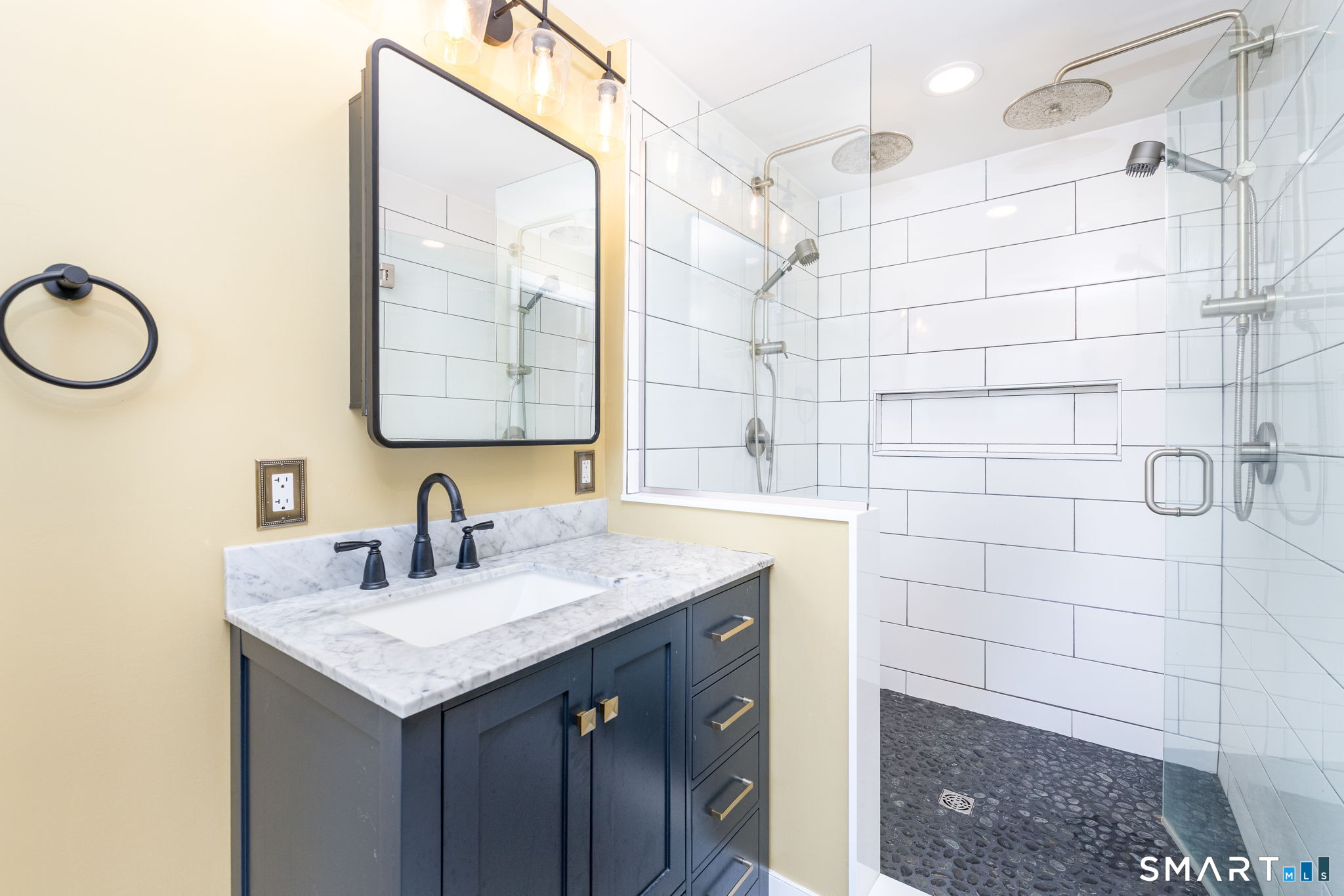 481 Gaylord Mountain Road Hamden, CT 06518 - Photo 12 of 40