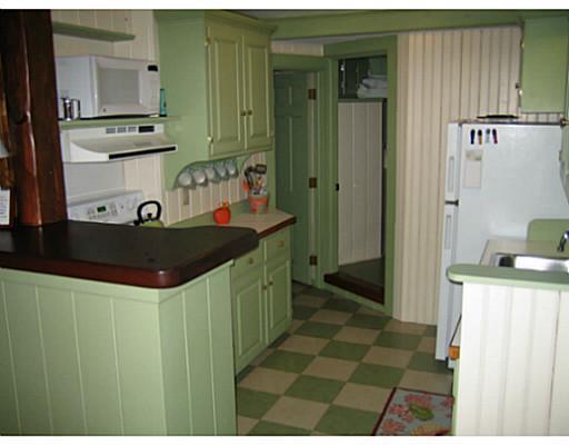 459 Ocean Point Road East Boothbay, ME 04544 - Photo 14 of 17 Kitchen. 1st floor Green Cottage