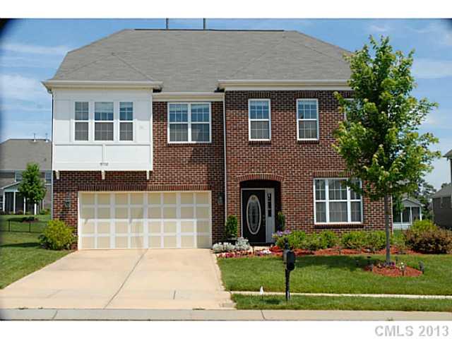 9702 Woburn Road Charlotte, NC 28277 - Photo 1 of 15 Gallery Image 1