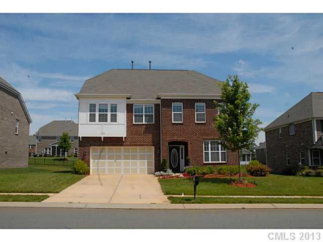 9702 Woburn Road Charlotte, NC 28277 - Photo 2 of 15 Gallery Image 2