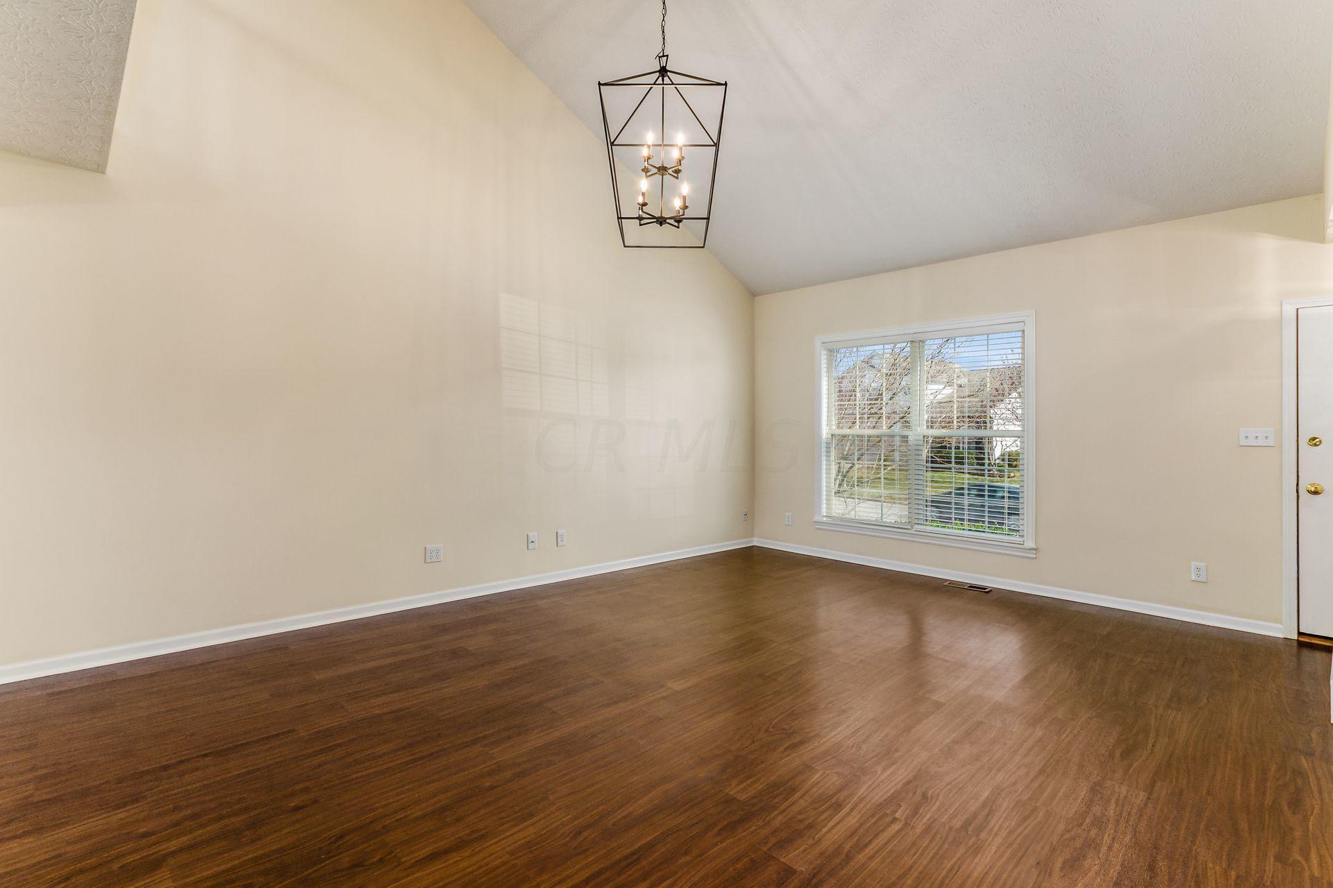 4087 Asbury Ridge Drive Columbus, OH 43230 - Photo 5 of 50