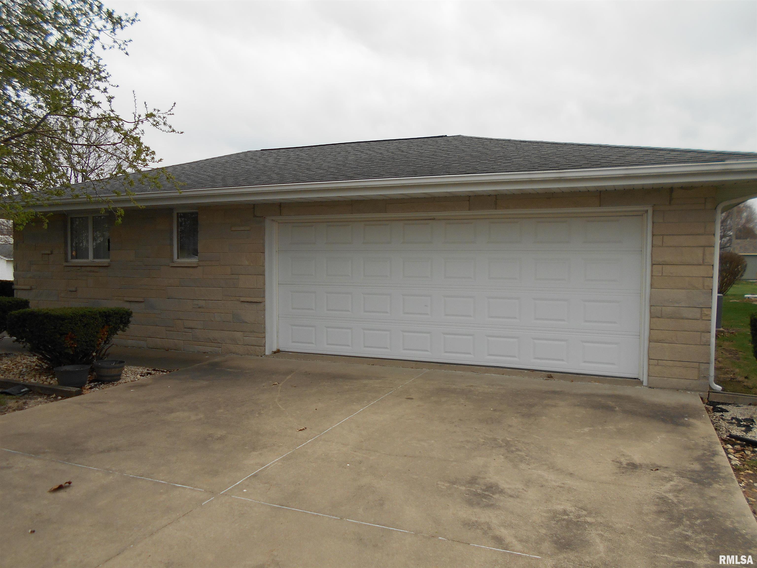 4 Hiel Drive Bushnell, IL 61422 - Photo 13 of 16