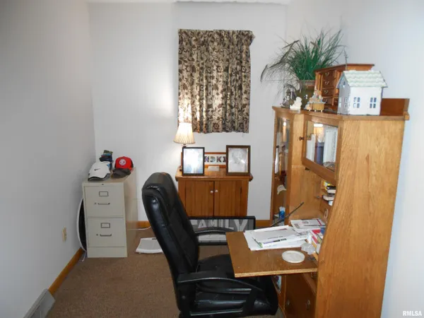 $150,000 | 4 Hiel Drive, Bushnell, IL 61422