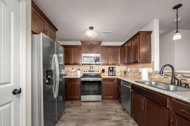 $415,000 | 59 Sonoma Drive, Fayetteville, TN 37334