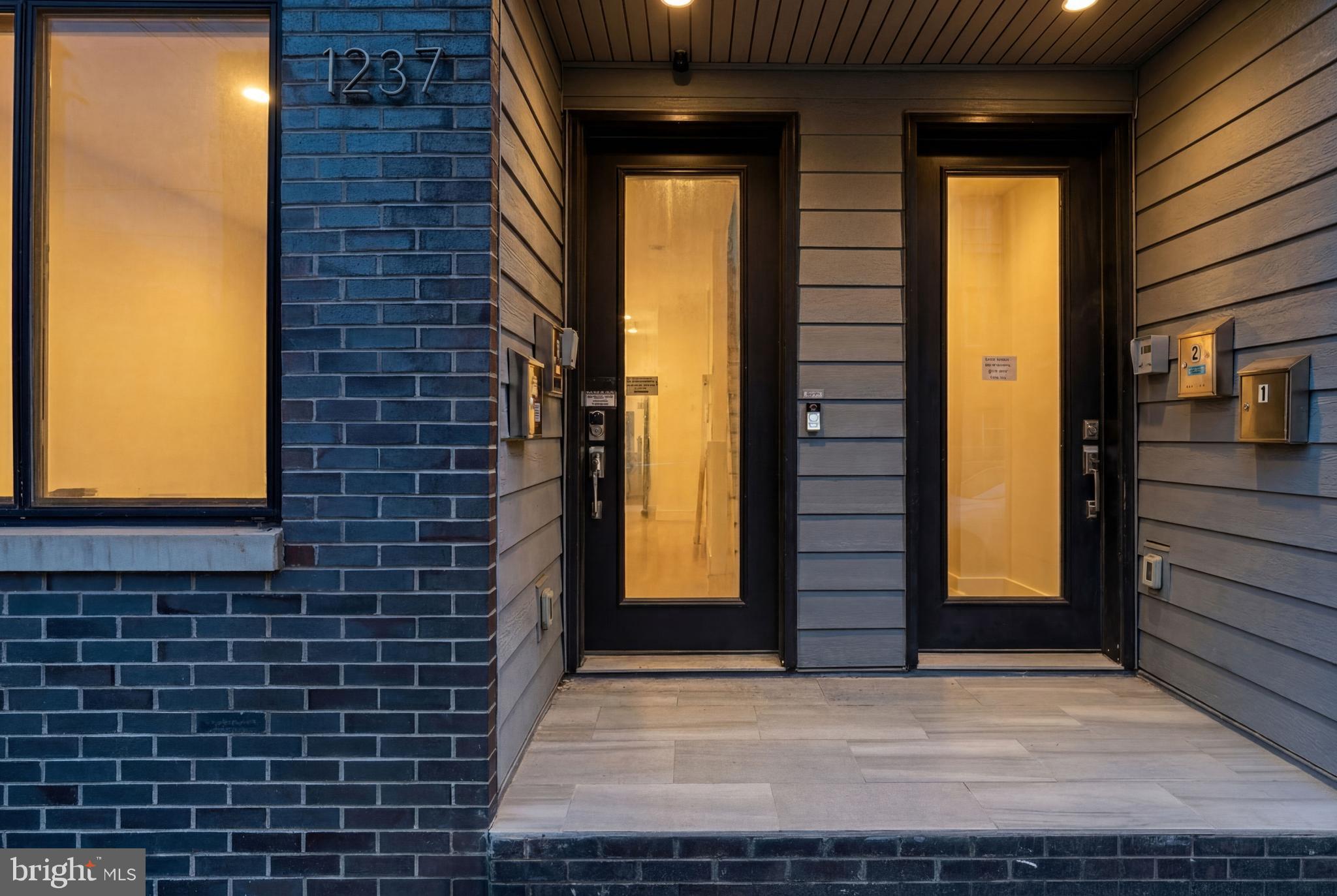 1237 North 5th Street, Unit 2 Philadelphia, PA 19122 - Photo 6 of 39 front door on left