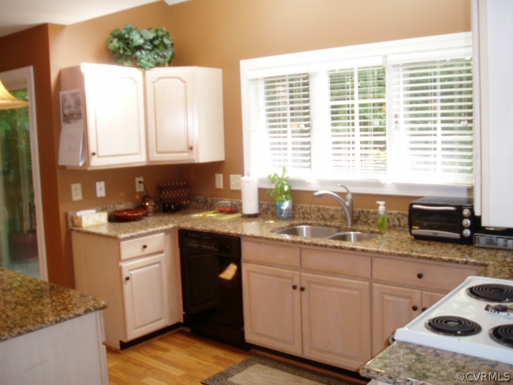 3203 Stony Point Road, Unit D Richmond, VA 23235 - Photo 8 of 18 Gallery Image 8
