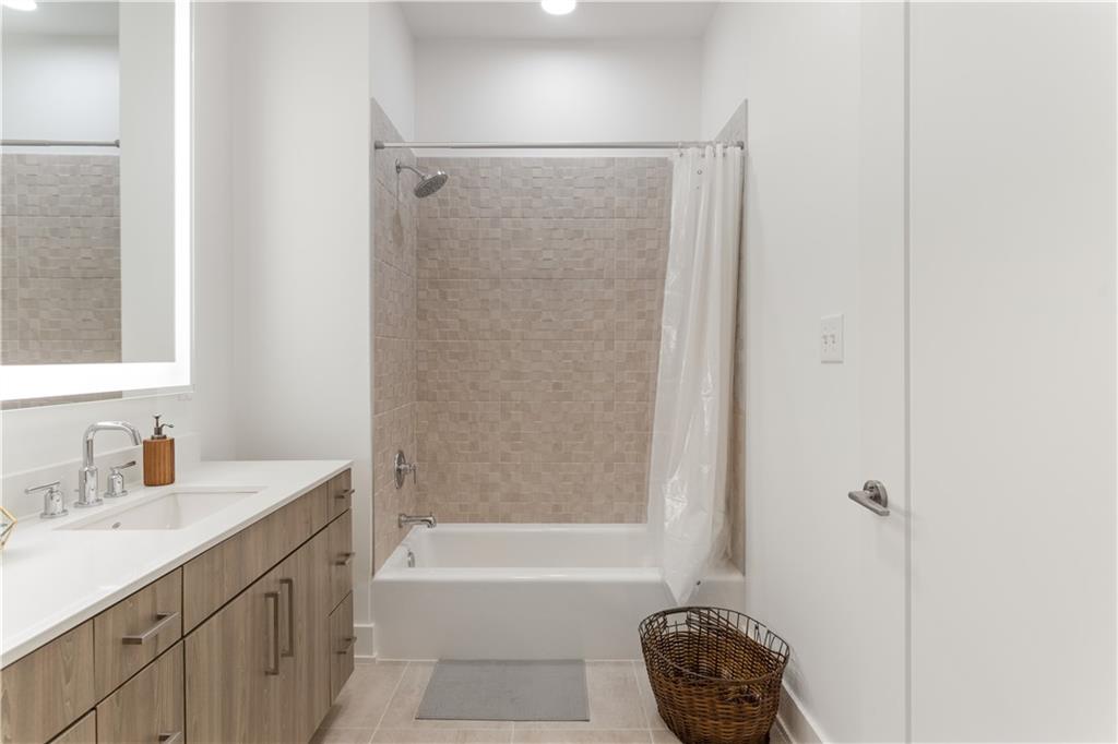 775 Juniper Street Northeast, Unit 617 Atlanta, GA 30308 - Photo 21 of 38