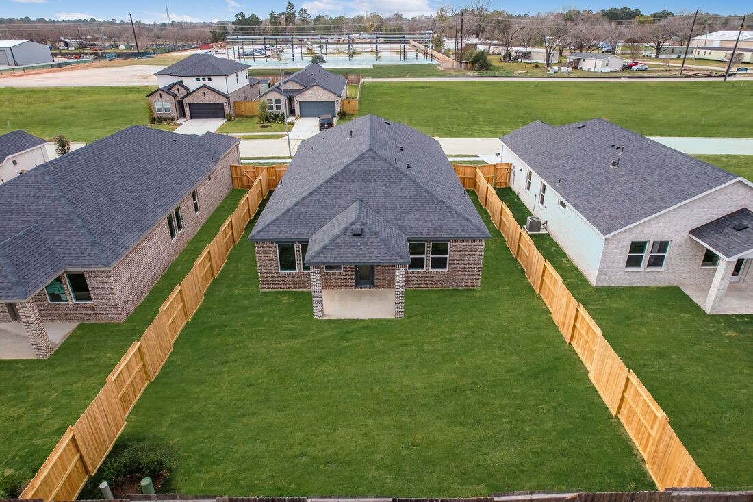 22002 Sam Raburn Drive Tomball, TX 77375 - Photo 16 of 36 22002 Sam Raburn Drive ~ Ready Now