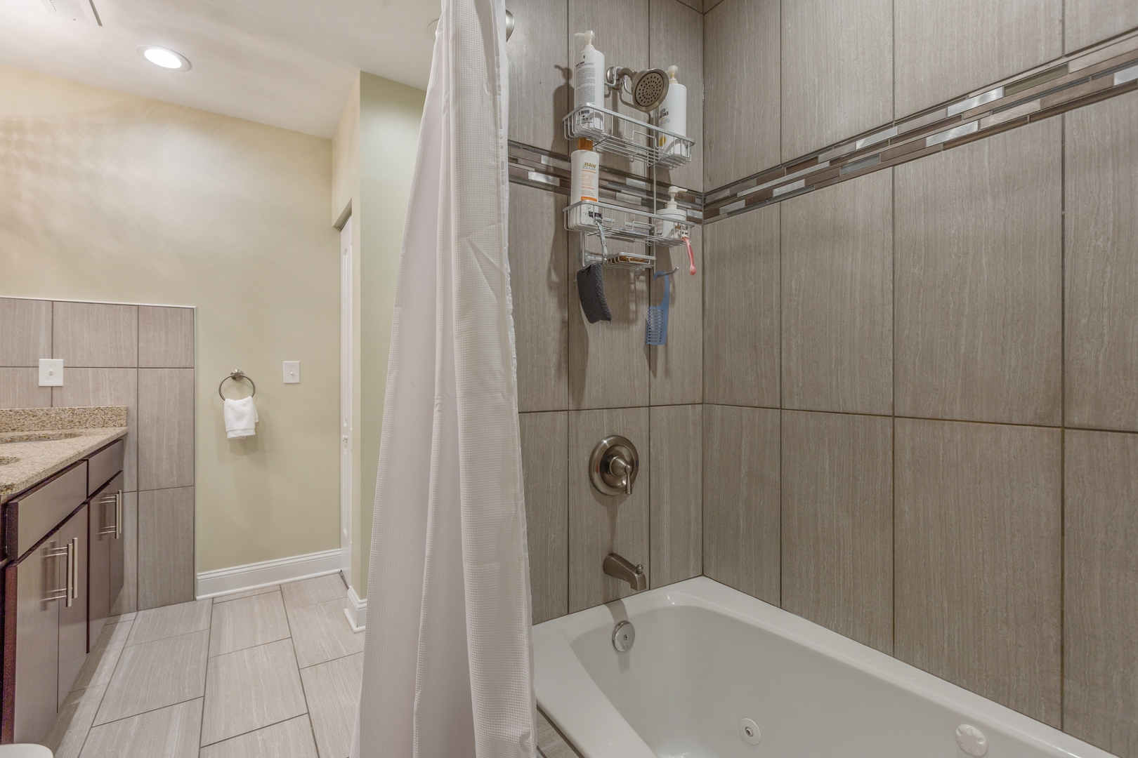 4244 South Prairie Avenue Chicago, IL 60653 - Photo 13 of 16