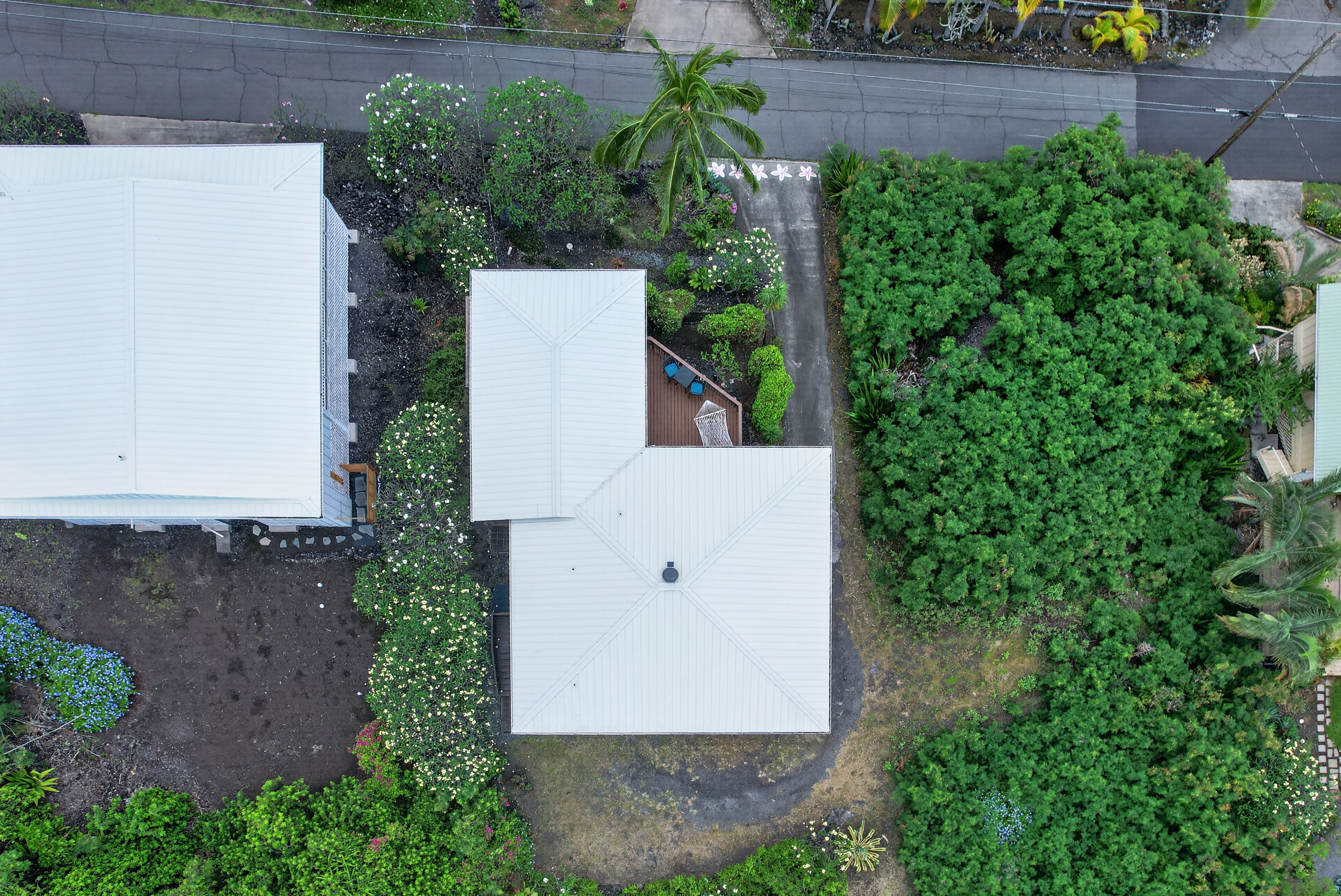 87-299 Kaohe Road Captain Cook, HI 96704 - Photo 3 of 30 an aerial view of a house with a yard