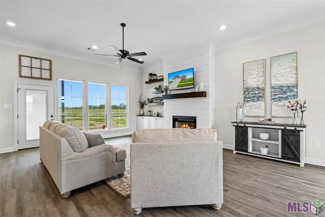 $389,900 | 5160 Black River Road, Darrow, LA 70725