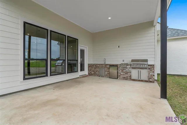 $389,900 | 5160 Black River Road, Darrow, LA 70725