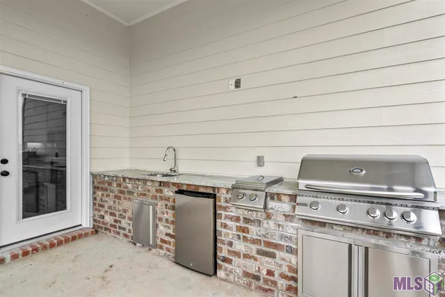 $389,900 | 5160 Black River Road, Darrow, LA 70725